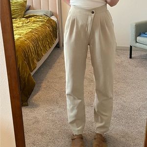 A&F STRAIGHT LEG KHAKI DRESS PANTS